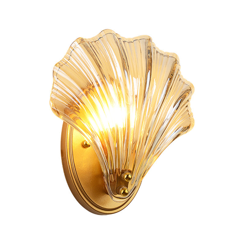 Single Scalloped Shell Wall Lamp Country Style Black/Gold Ribbed Glass Sconce Lighting Fixture