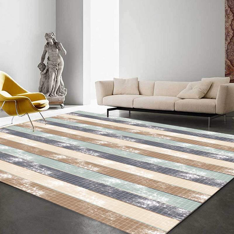 Simple modern rug in green and yellow striped pattern rug polyester stain-resistant rug for home decor