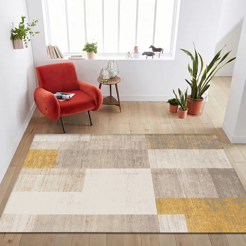 Fancy Abstract Carpet Brown Contemporary Carpet Polyester Pet-Friendly Washable Carpet for Living Room