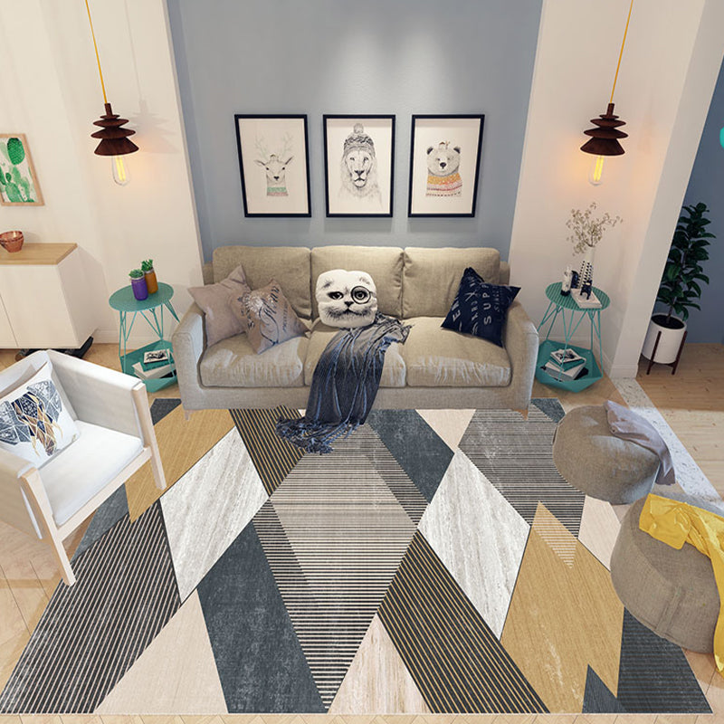 Unique multi-colored striped rug with geometric print made of polyester Modern rug Pet-friendly non-slip backing Rug for the bedroom