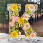 Harz-Flower-Night Light | LED-Decorative Lamp in Letter Shape