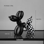 Black and white balloon dog