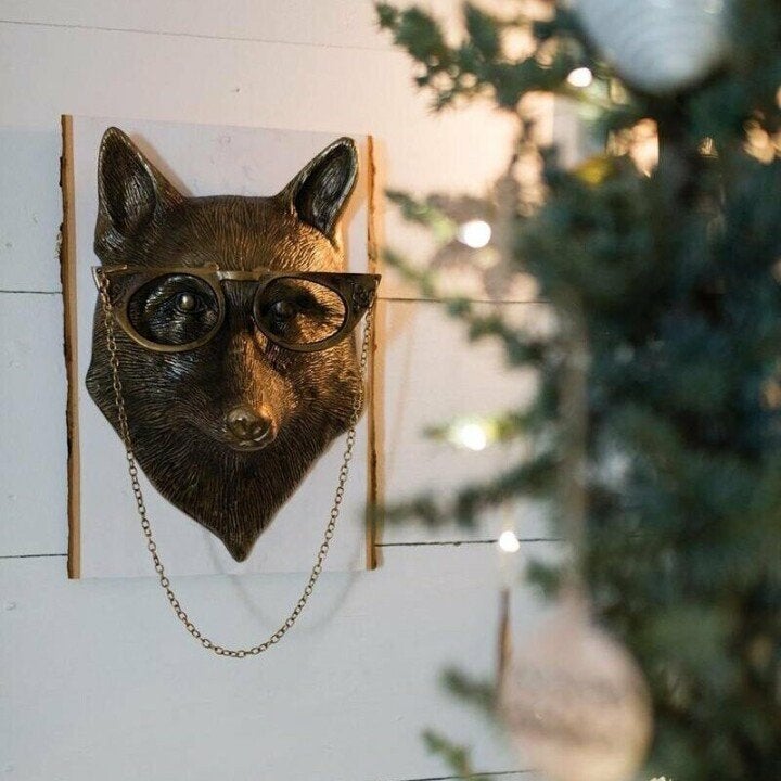 Unique animal head wall decoration for home