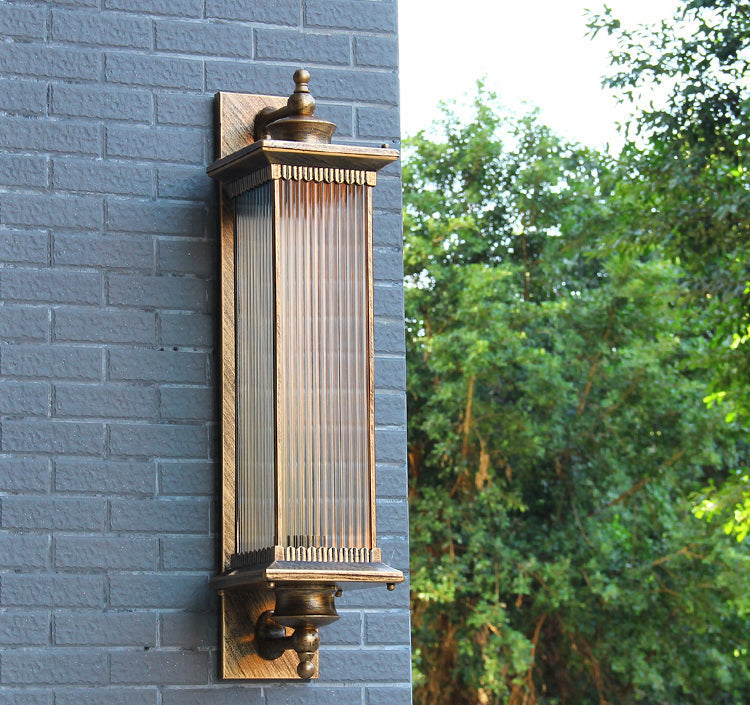 Single-Bulb Wall Mount Light Retro Rectangular Ribbed Glass Wall Lighting for Outdoor