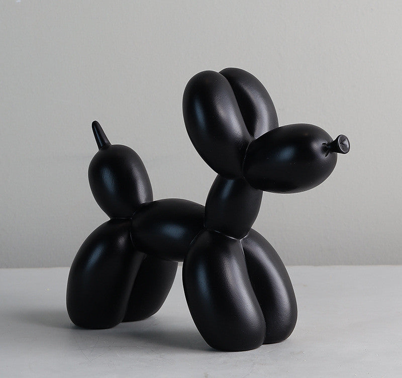 Black and white balloon dog