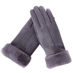 Warm waterproof winter gloves with touchscreen compatibility