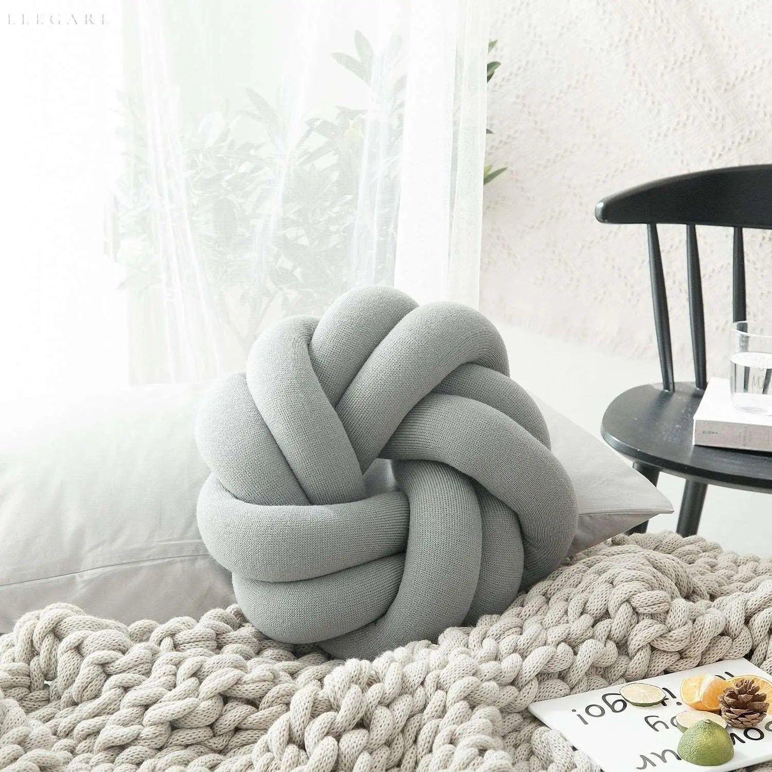 Cotton Knot Pillow - Cotton Knot Pillow | Vinantica