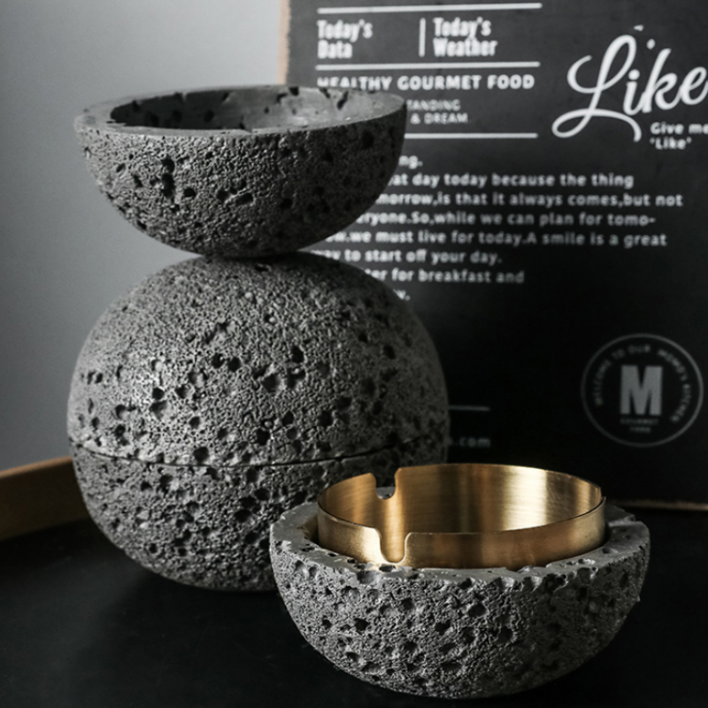 Creative Moon Ashtray