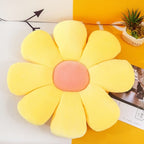 Blossom-shaped cushion Vinantica