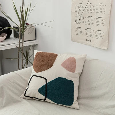 Black Cat & Garden Tufted Pillow Case | Vinantica