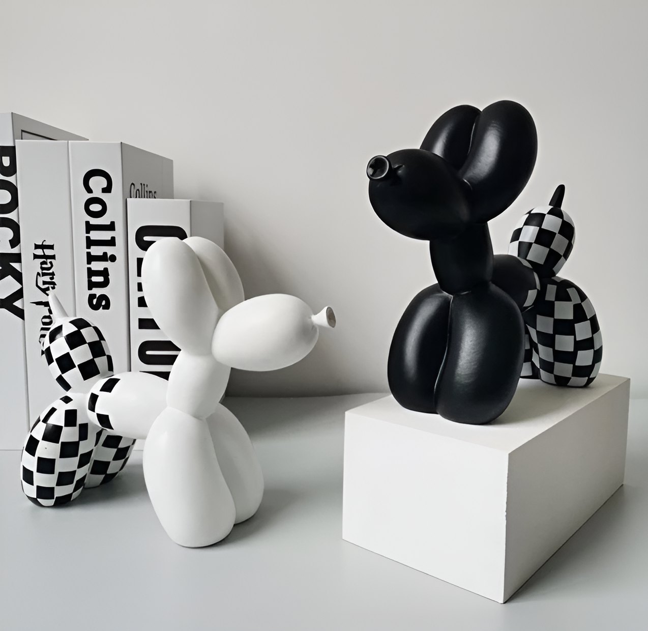 Balloon Pup Art - Creative Balloon Dog Design for Home Decoration