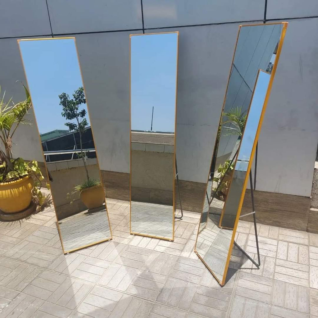 Standing Makeup Mirror