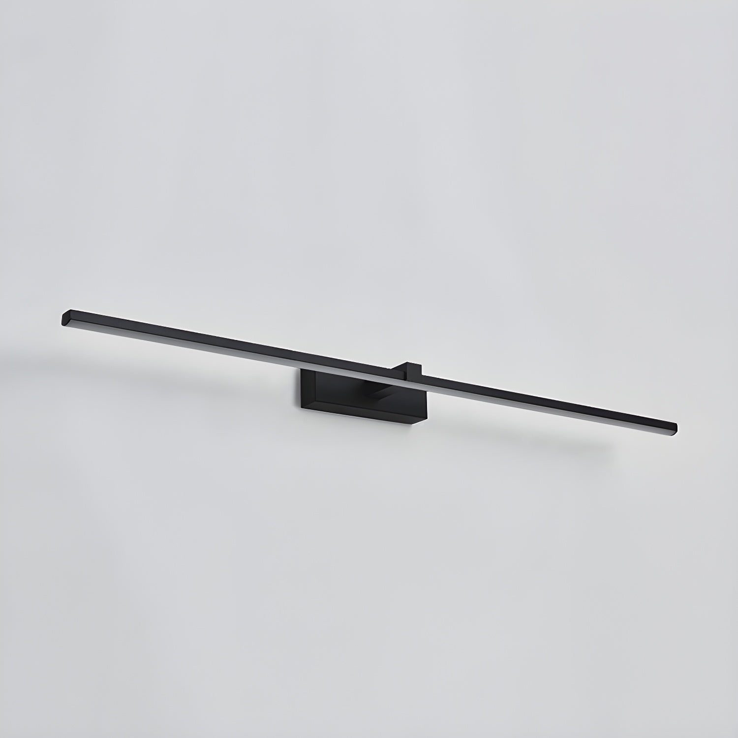 Metal Linear Mirror Lamp bracket Wall Light | Vinantica