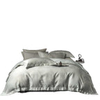Elegant jacquard bedding set with floral relief and quilted bedspread