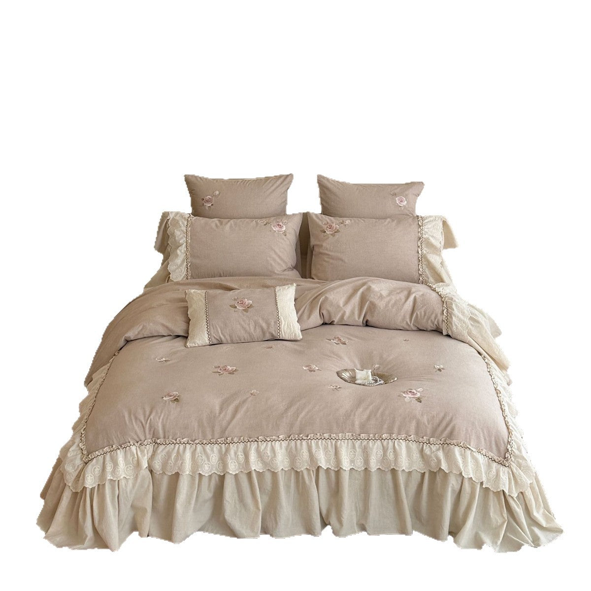 Romantic ruffled bedding set made of cotton-linen with rose embroidery and bed skirt