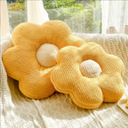 Flower-shaped cuddly pillow Vinantica