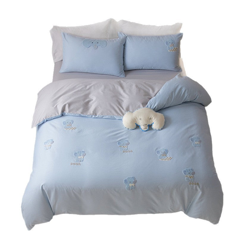 Cute embroidered bedding set with dog appliqués and reversible function