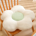 Floral Design Pillow Vinantica