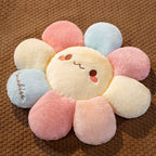 Plush cushion in flower shape Vinantica