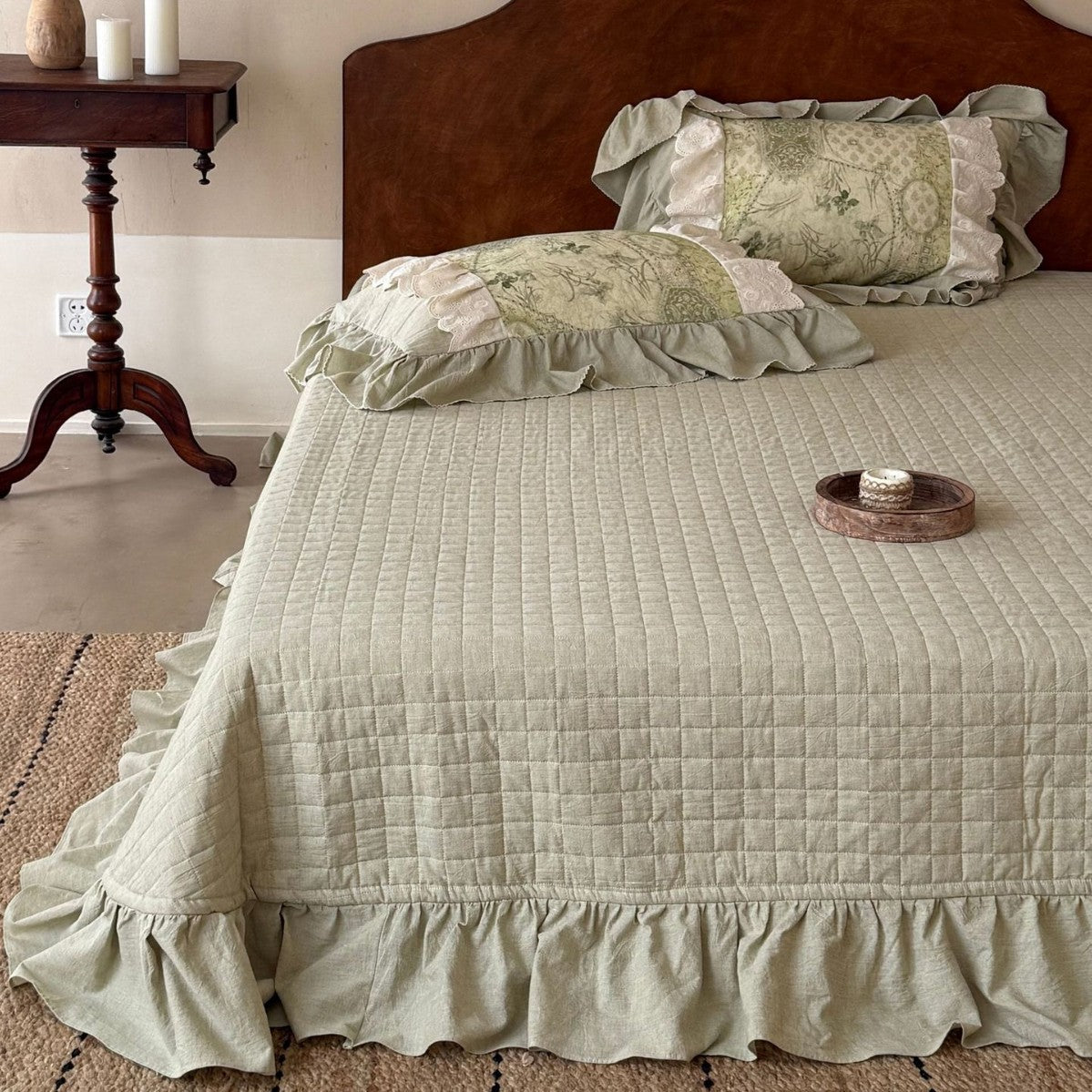 Romantic cotton satin bedding set with floral stripe pattern, ruffle, and decorative pillowcases