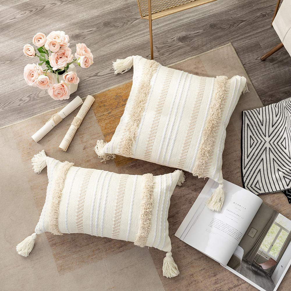 Structured Pillowcase with Tassels Vinantica