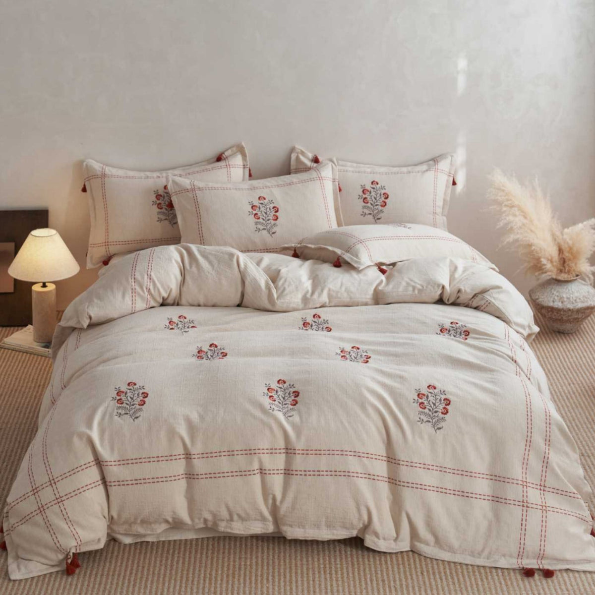 Embroidered bedding set