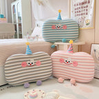 Plush pillow in cookie shape with cute face Vinantica