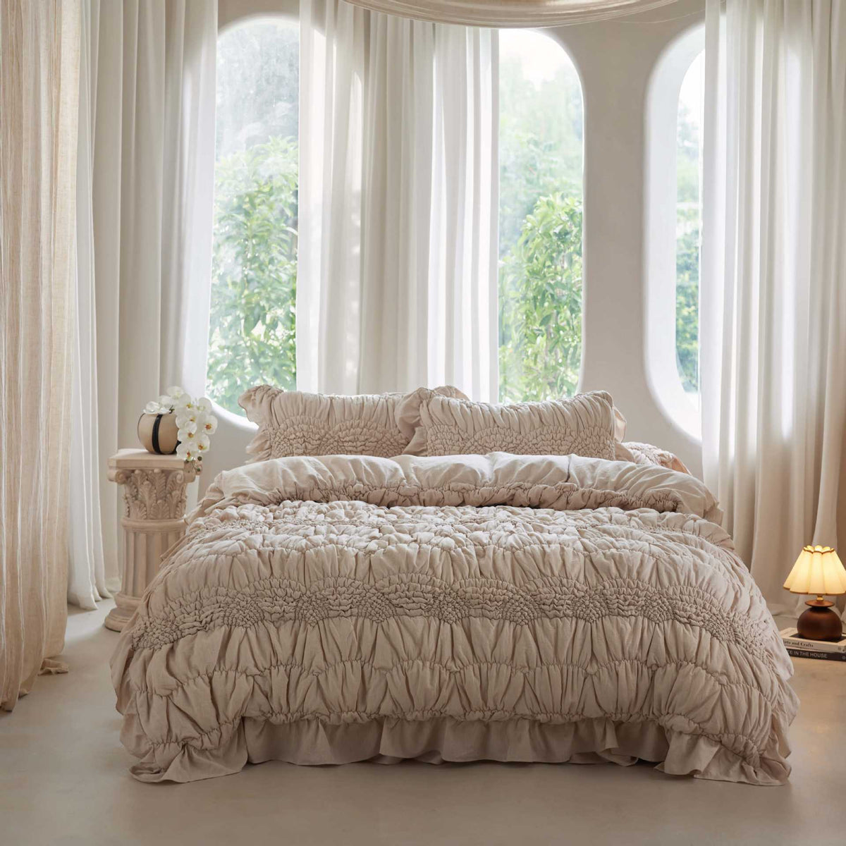 Luxurious cotton bedding set with ruffles and smocking look