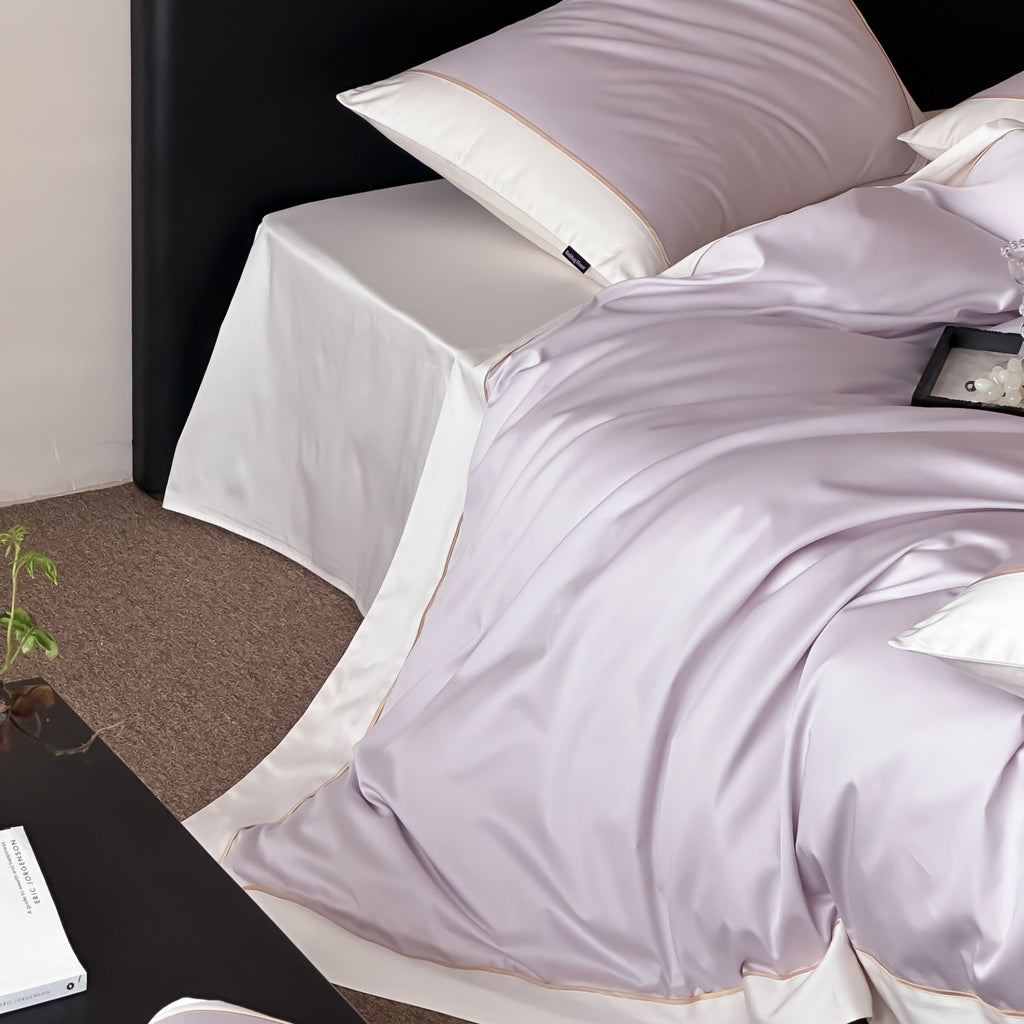 Premium cotton satin bedding set with fine contrast piping and hotel closure