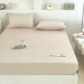 Jersey-fitted sheet with embroidered goose motif and extra-deep hem