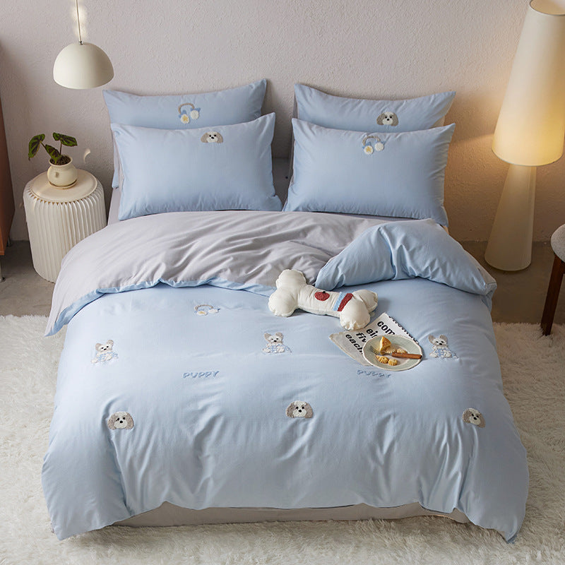 Cute embroidered bedding set with dog appliqués and reversible function