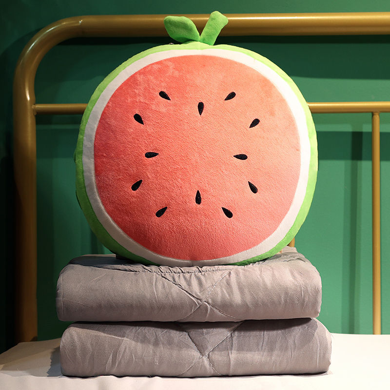 Plush pillow in carrot shape Vinantica