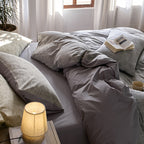 Reversible cotton percale bedding set with fine floral pattern and soft touch