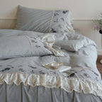 Luxurious cotton-linen bedding set with lace ruffle and floral embroidery