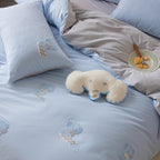 Cute embroidered bedding set with dog appliqués and reversible function