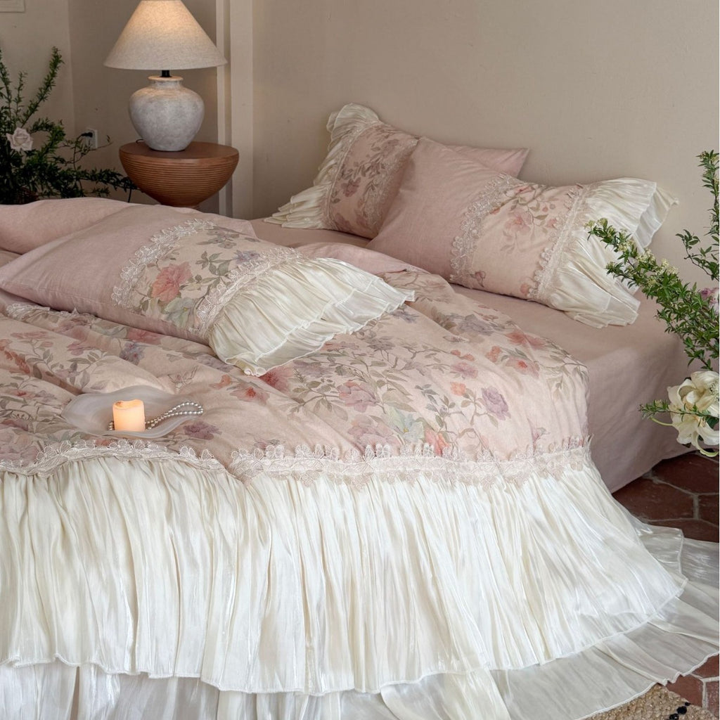 Bedding set with pleated frill, lace border, and floral print