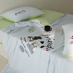 Bedding set made of cotton satin with minimalist panda print and extra soft fitted sheet