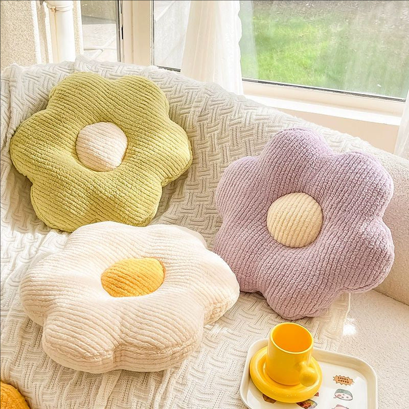 Flower-shaped cuddly pillow Vinantica