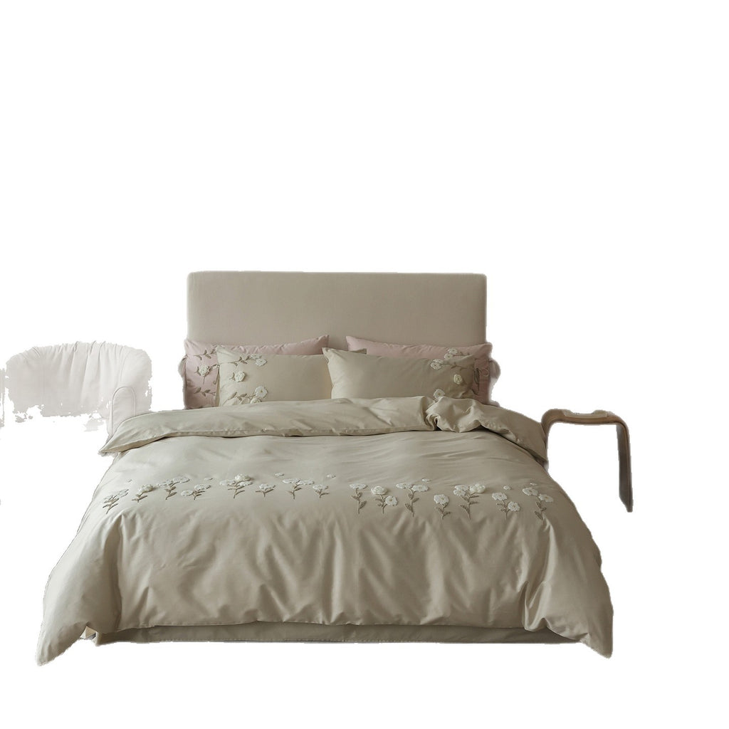 Luxurious embroidered bedding set made of cotton satin with pillow ties