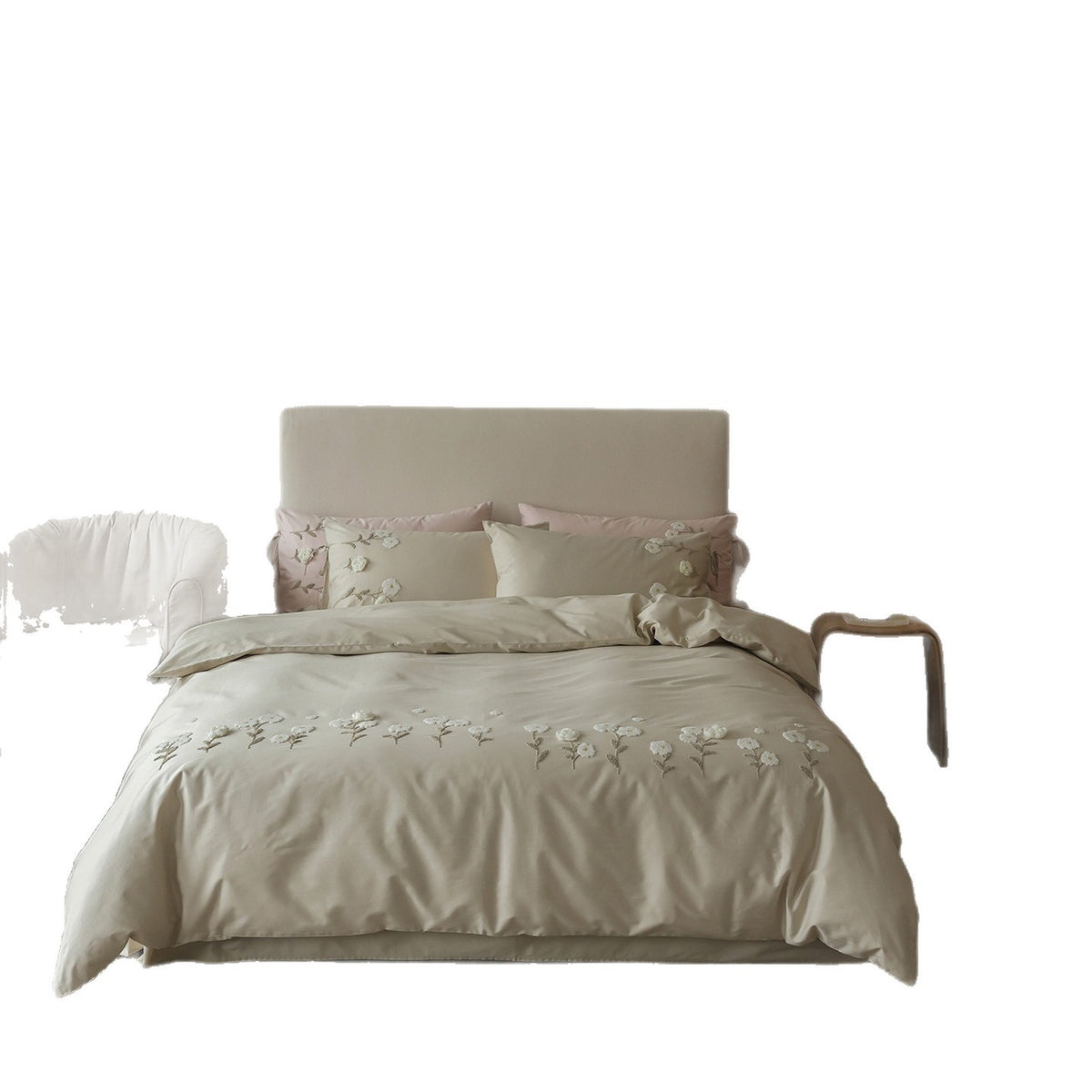 Luxurious embroidered bedding set made of cotton satin with pillow ties