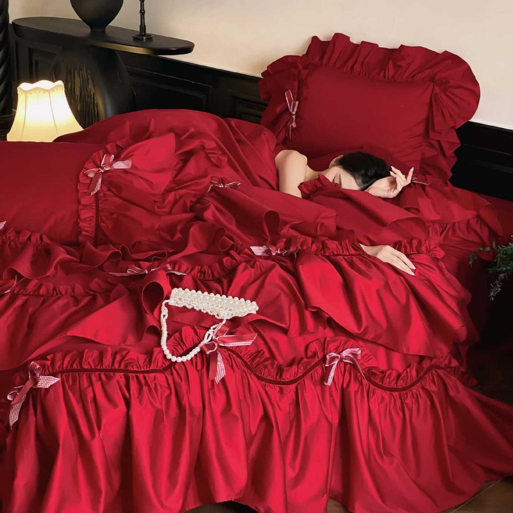 Luxurious Ruffle Satin Bedding Set with Ruffles and Decorative Ribbons