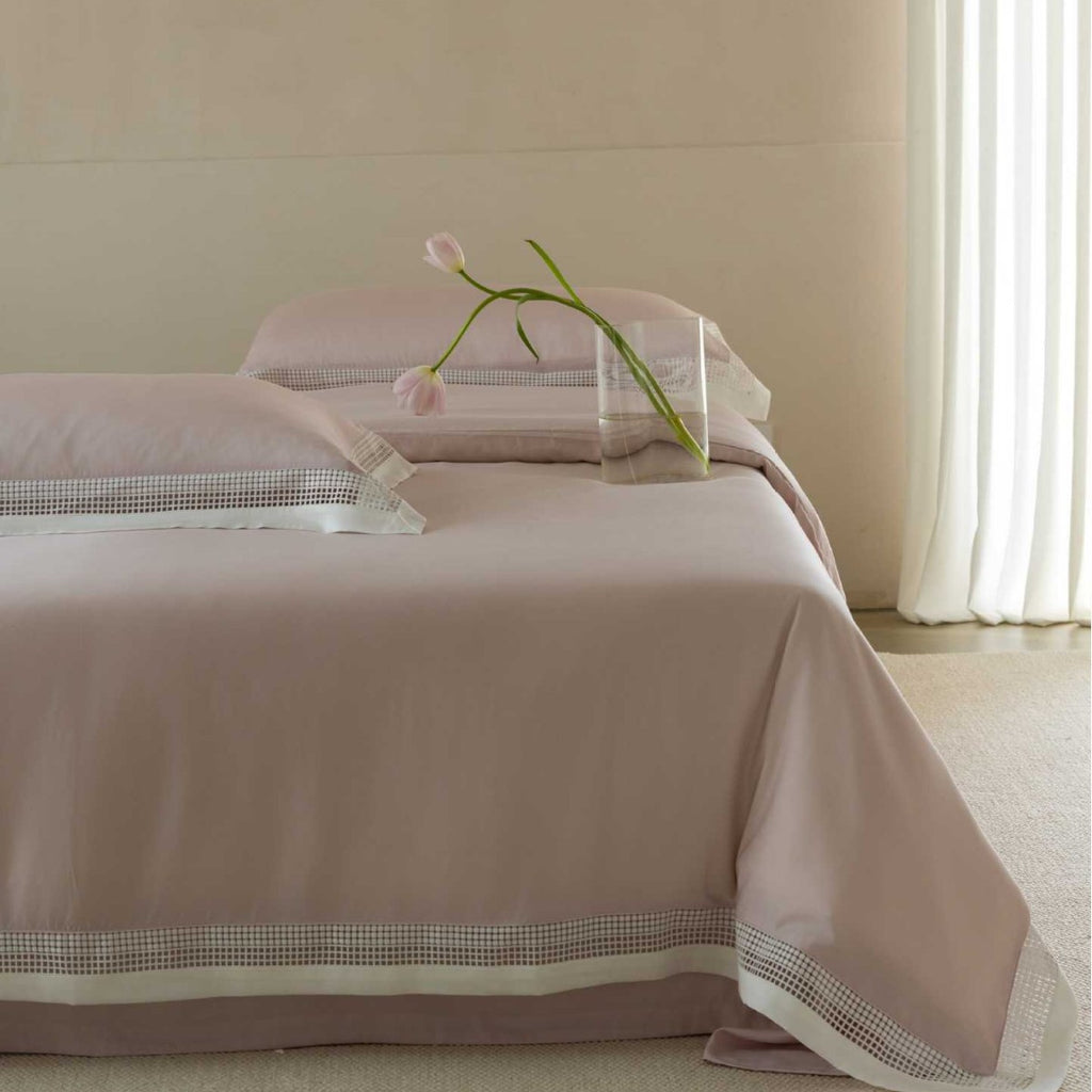 Luxurious bedding set made of cotton satin with lace border