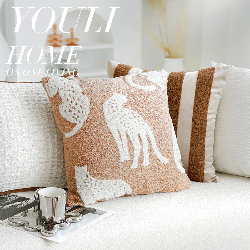 Structured Pillowcase with Elegant Edge Vinantica