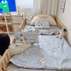 Kids bedding set with lightweight quilted blanket and cute animal print