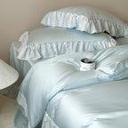 Satin-Duvet cover set with frill and silky gloss finish