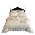 Fine structure crepe duvet cover with layered ruffle and lace trim