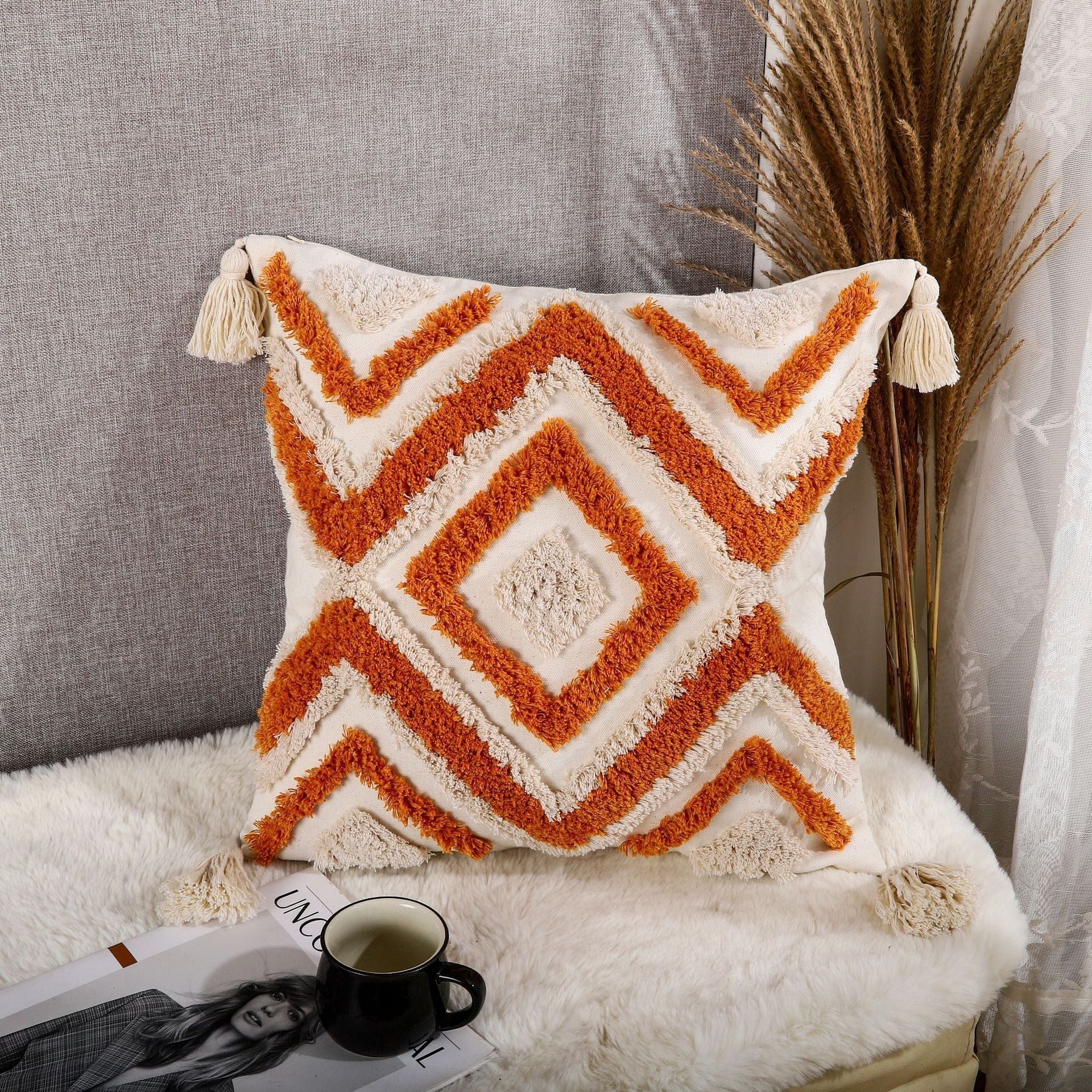 Artistic decorative cushion cover Vinantica