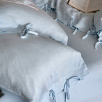 Bedding set with ties and bed skirt made of high-quality cotton percale