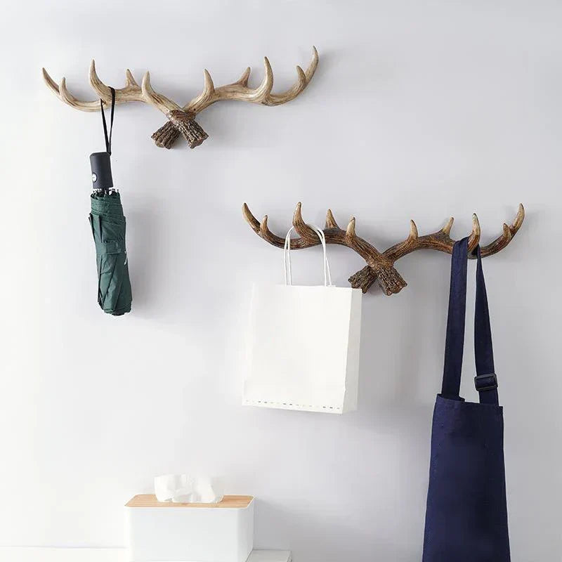 Nordic Vintage Antler Decorative Hooks Wall Hanging Clothes and Hats Hooks High-Quality Home Decor Antler Resin Statue Craft
