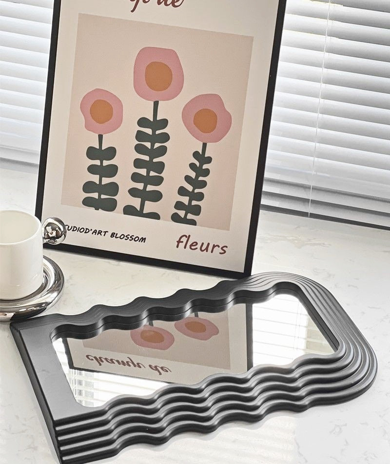 Vinantica | Wave Shock Retro Mirror